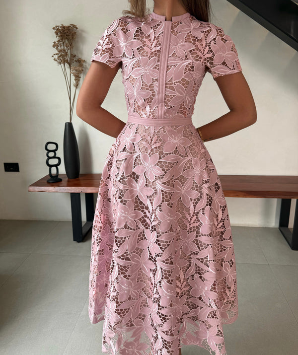 Nina Pink