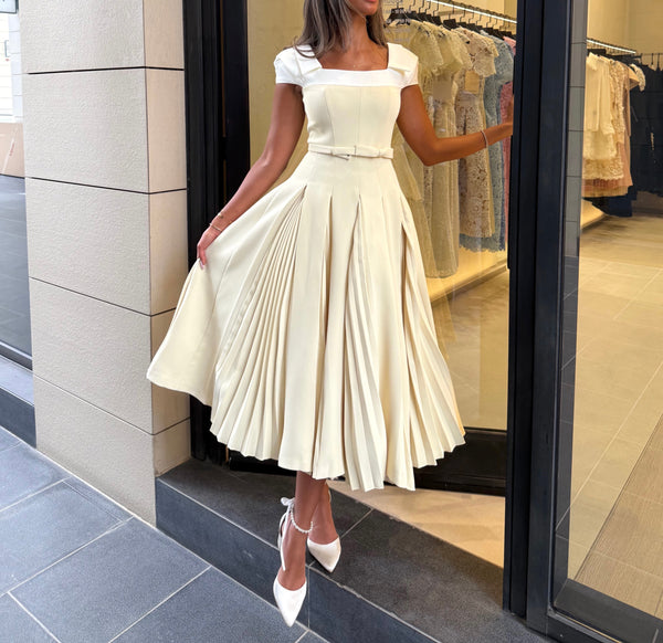 Lonara Dress